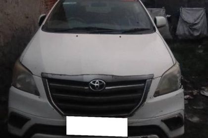 2012 Toyota Innova 2.5 G1 BSIV