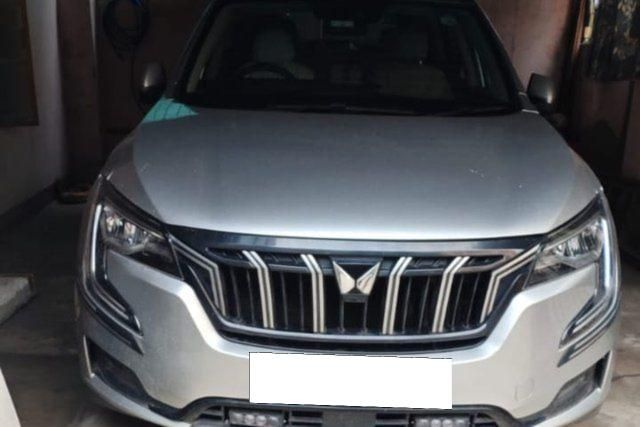 Mahindra XUV700 एएक्स7 7Str Second-hand 2023 Mahindra XUV700 एएक्स7 7Str for sale in North 24 Parganas