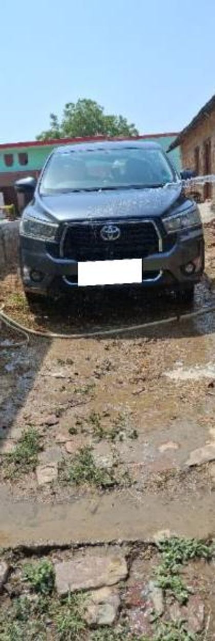 2016 Toyota Innova Crysta 2.4 जी MT बीएस4