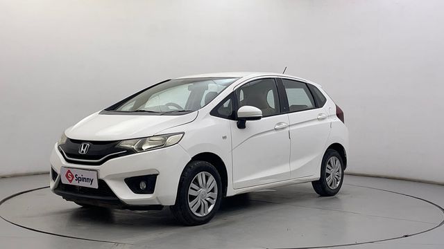 Second-hand 2015 Honda Jazz 1.2 SV i VTEC for sale in Ahmedabad