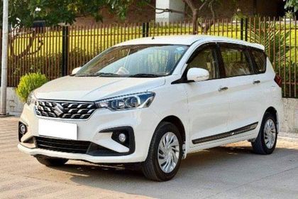 2025 Maruti Suzuki Ertiga वीएक्सआई सीएनजी