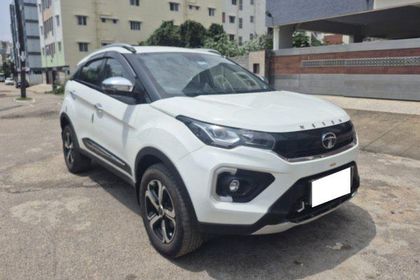 2023 टाटा नेक्सन XZA Plus AMT