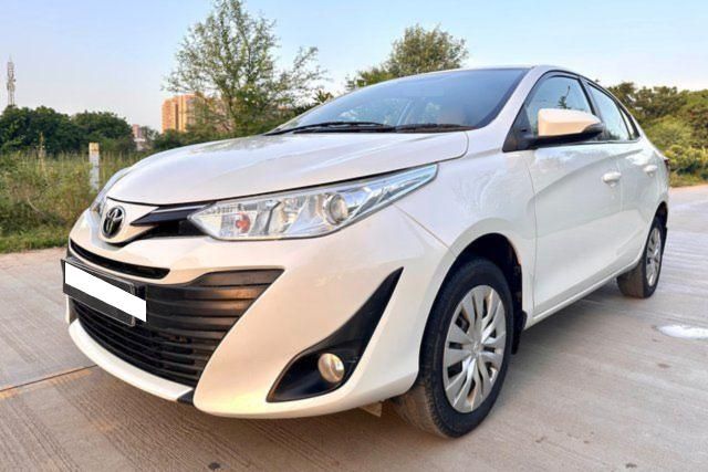 Toyota Yaris G BSIV Second-hand 2018 Toyota Yaris G BSIV for sale in Ahmedabad