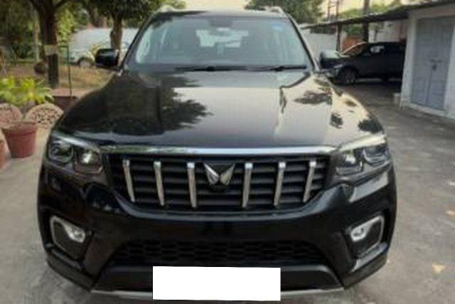 Second-hand 2023 Mahindra Scorpio N Z8L AT 2023-2025 for sale in Agra