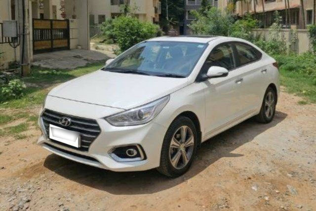 Hyundai Verna VTVT 1.6 AT SX Option Second-hand 2017 Hyundai Verna VTVT 1.6 AT SX Option for sale in Bangalore
