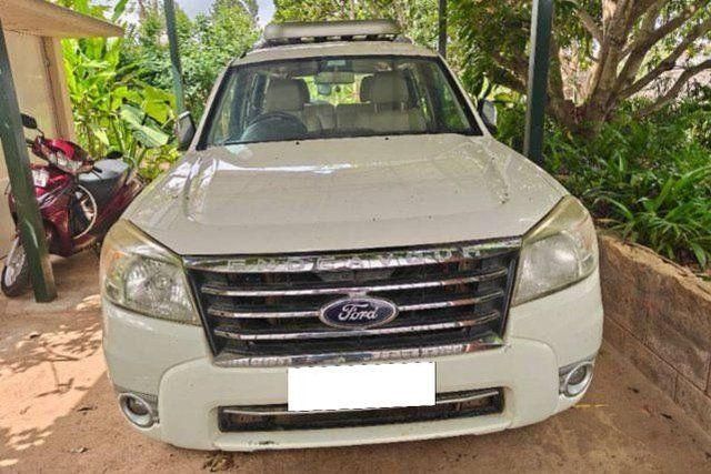 Ford Endeavour 3.0L 4X4 AT Second-hand 2011 Ford Endeavour 3.0L 4X4 AT for sale in Mysore