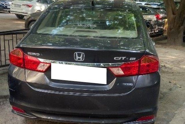 Second-hand 2016 Honda City i VTEC वीएक्स for sale in New Delhi
