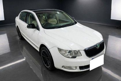 2012 Skoda Superb Petrol Ambition