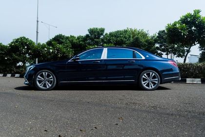 2018 Mercedes-Benz S-Class Maybach S560