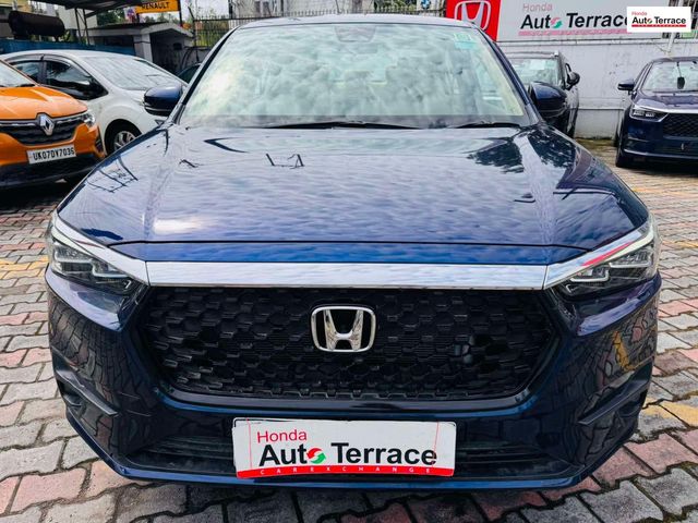 Second-hand 2025 Honda Amaze ZX CVT for sale in Dehradun