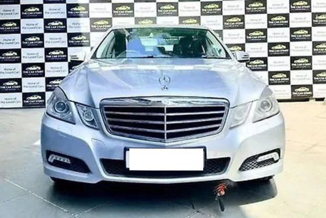 Mercedes-Benz E-Class E350 पेट्रोल Second-hand 2009 Mercedes-Benz E-Class E350 पेट्रोल for sale in Pune