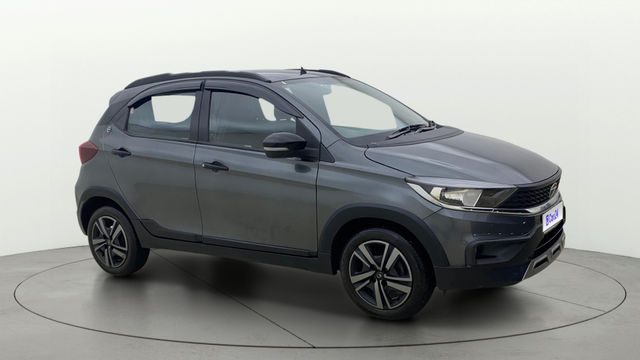 Second-hand 2023 Tata Tiago NRG XZA AMT BSVI for sale in Thane