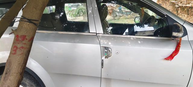 Second-hand 2012 Mahindra XUV500 W6 2WD for sale in Patna