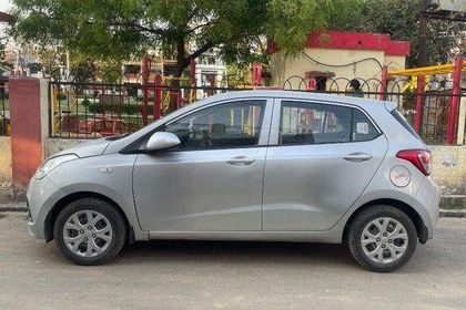 2015 Hyundai Grand i10 मैग्ना