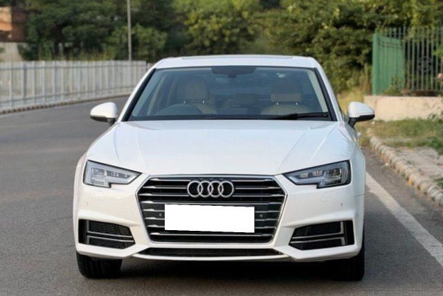 Audi A4 30 TFSI Premium Plus Second-hand 2018 Audi A4 30 TFSI Premium Plus for sale in New Delhi