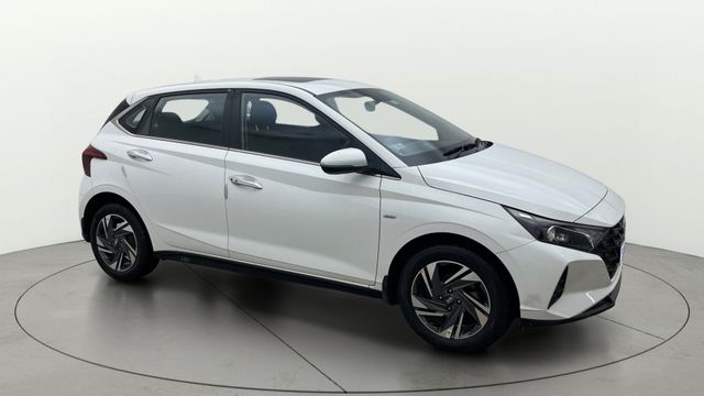 Hyundai i20 Asta IVT DT Second-hand 2022 Hyundai i20 Asta IVT DT for sale in Bangalore