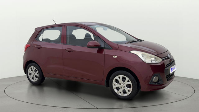 Hyundai Grand i10 मैग्ना Second-hand 2014 Hyundai Grand i10 मैग्ना for sale in Ahmedabad