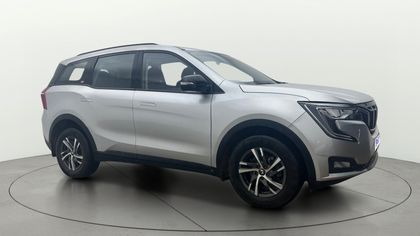 2022 Mahindra XUV700 एएक्स5 AT बीएस6