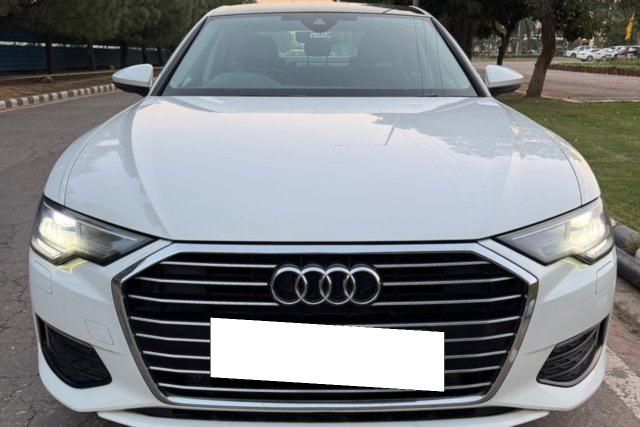 Audi A6 45 TFSI प्रीमियम प्लस बीएस6 Second-hand 2022 Audi A6 45 TFSI प्रीमियम प्लस बीएस6 for sale in Mohali