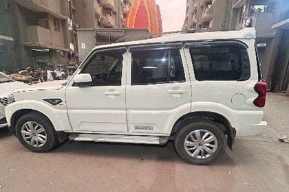 2021 Mahindra Scorpio S5