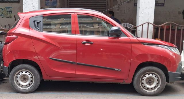 Mahindra KUV 100 mFALCON G80 K2 Second-hand 2017 Mahindra KUV 100 mFALCON G80 K2 for sale in Kolkata