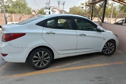 2013 Hyundai Verna 1.6 SX CRDi (O)