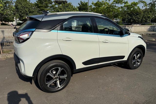 Tata Nexon EV XZ Plus Second-hand 2021 Tata Nexon EV XZ Plus for sale in Ahmedabad