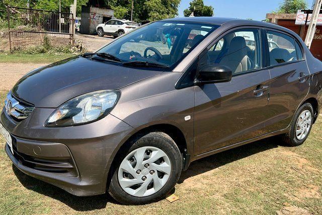 Second-hand 2013 Honda Amaze एस रेनफोर्स्ड i-Dtech for sale in Kheda