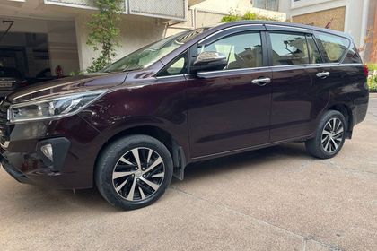 2022 Toyota Innova Crysta 2.4 जेडएक्स 7 STR AT