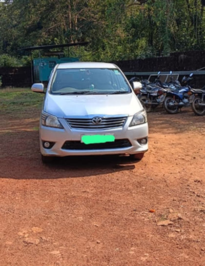 2013 Toyota Innova 2.5 ई डीजल MS 7-seater