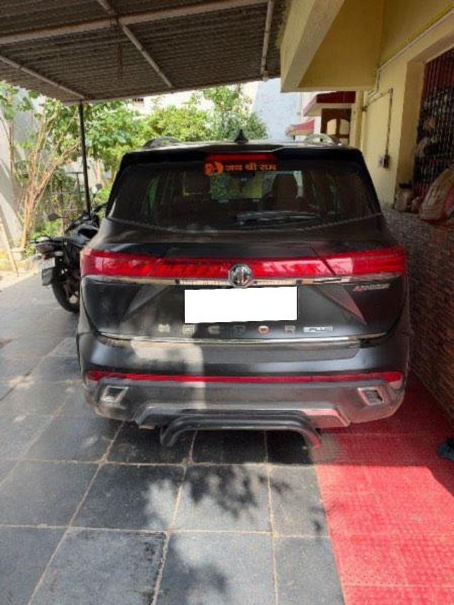 Second-hand 2023 MG Hector Plus 1.5 Turbo Sharp Pro 7 Str BSVI for sale in Durg