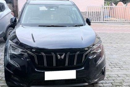 2023 Mahindra XUV700 AX7 Diesel AT BSVI