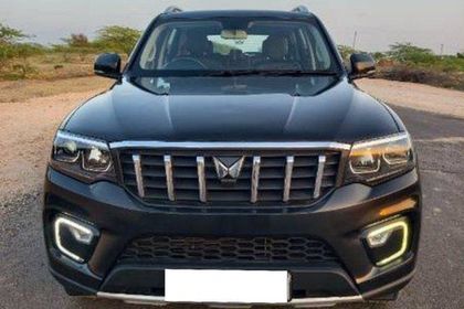 2024 Mahindra Scorpio N Z8 Diesel