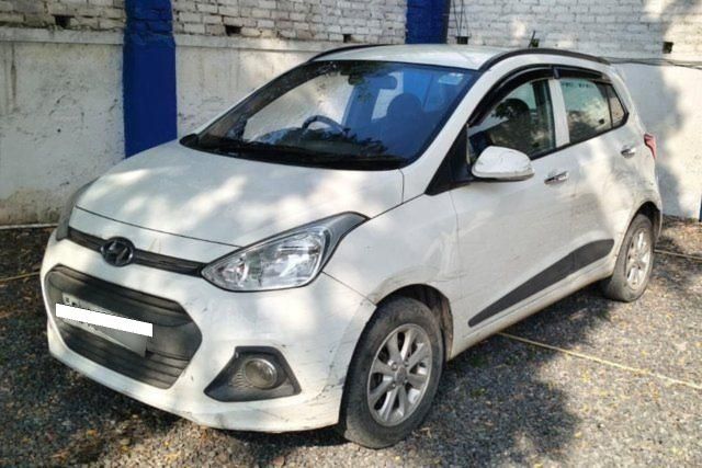 Second-hand 2013 Hyundai Grand i10 Asta for sale in New Delhi