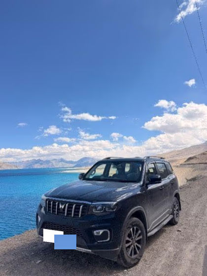 2025 Mahindra Scorpio N Z8 AT