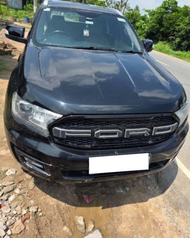 Second-hand 2020 Ford Endeavour Titanium Plus 4X4 for sale in Etawah