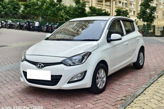 Hyundai i20 Sportz 1.4 CRDi Second-hand 2014 Hyundai i20 Sportz 1.4 CRDi for sale in Mumbai