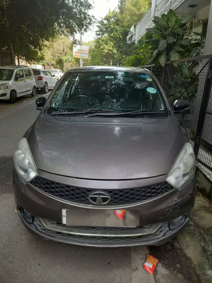 2017 Tata Tigor 1.2 Revotron XT