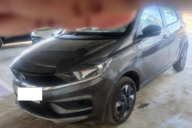 Tata Tiago XTA AMT सीएनजी Second-hand 2026 Tata Tiago XTA AMT सीएनजी for sale in Nagaur