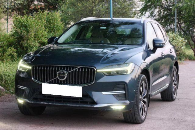 Volvo XC60 बी5 Second-hand 2025 Volvo XC60 बी5 for sale in Indore