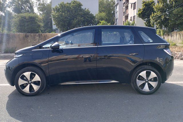 Second-hand 2025 MG Windsor EV Essence for sale in New Delhi
