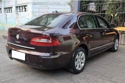 2010 Skoda Superb Elegance 2.0 TDI MT