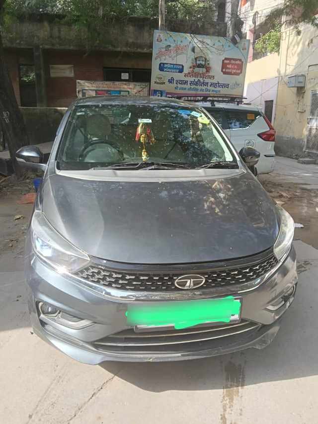 Second-hand 2023 Tata Tigor XZ Plus Leatherette Pack CNG for sale in New Delhi