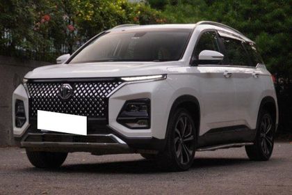 2023 MG Hector Savvy Pro CVT 2023-2025