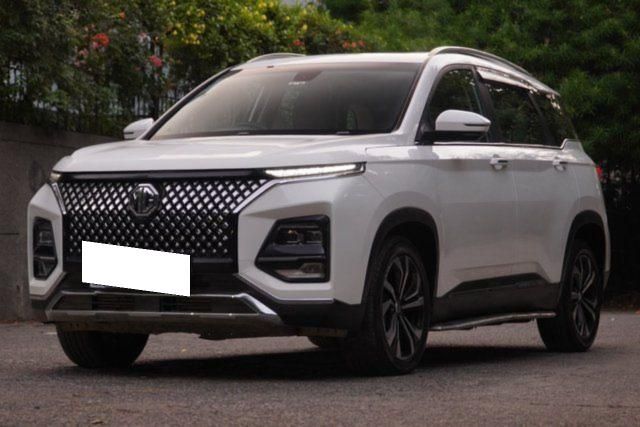 Second-hand 2023 MG Hector Savvy Pro CVT 2023-2025 for sale in New Delhi