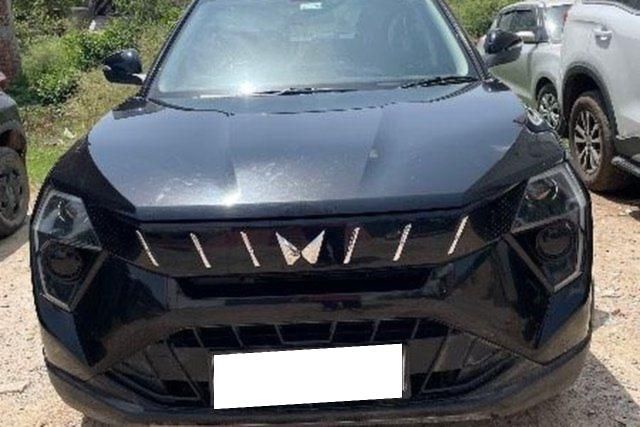 Mahindra XUV 3XO MX2 diesel Second-hand 2025 Mahindra XUV 3XO MX2 diesel for sale in Agra
