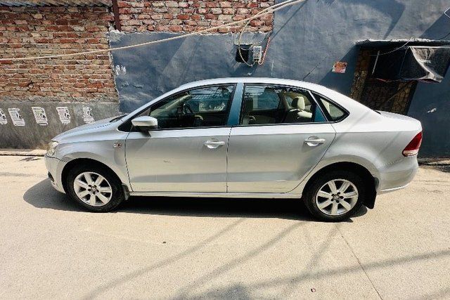 Volkswagen Vento पेट्रोल Breeze Second-hand 2011 Volkswagen Vento पेट्रोल Breeze for sale in New Delhi