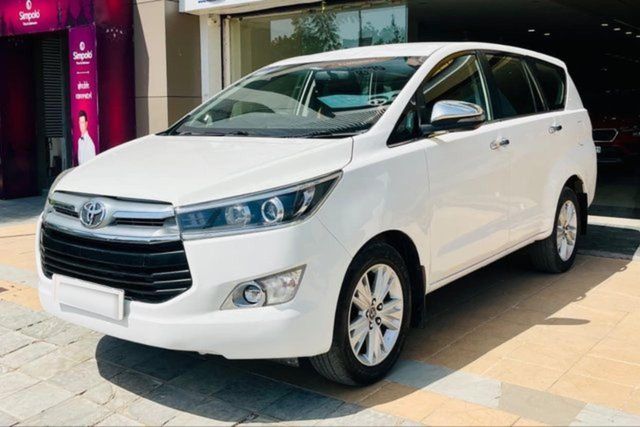 Second-hand 2019 Toyota Innova Crysta 2.8 जेडएक्स AT बीएस4 for sale in Ahmedabad