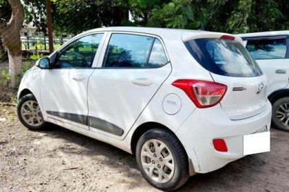 2015 Hyundai Grand i10 Magna