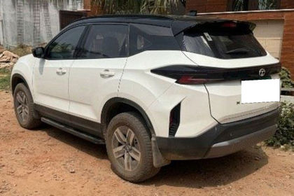 2025 Tata Harrier EV एडवेंचर एस 65